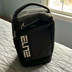 Nike Elite lunch bag